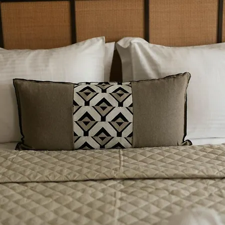 Allonda Seafront Experience *