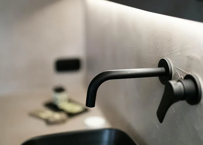 Allonda Seafront Experience