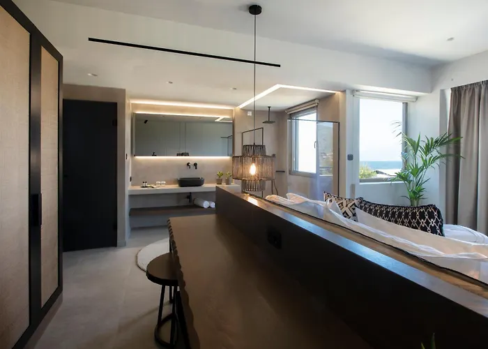 Allonda Seafront Experience ホテル *