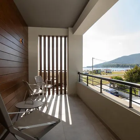 Allonda Seafront Experience * Σταυρός
