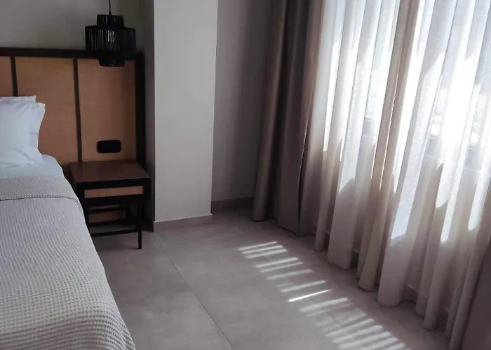 Allonda Seafront Experience